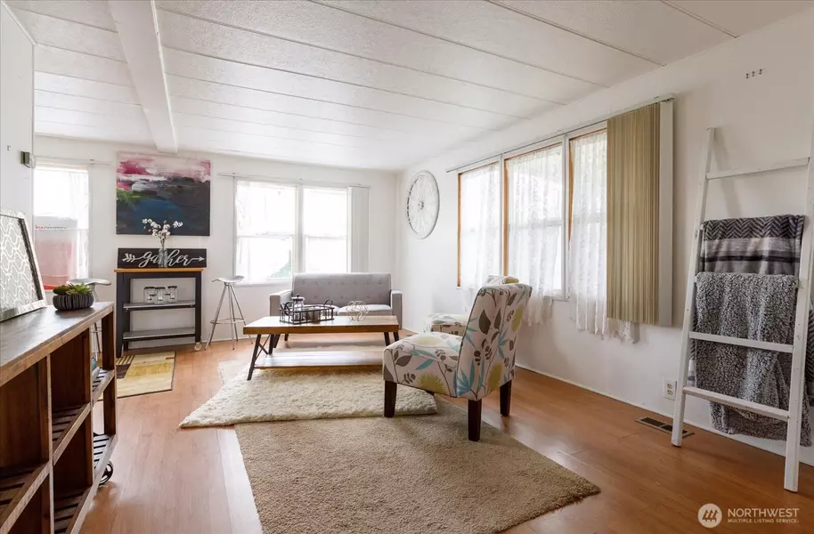 701 S Main ST #1, Coupeville, WA 98239