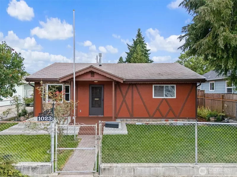 1023 S 60th ST, Tacoma, WA 98408