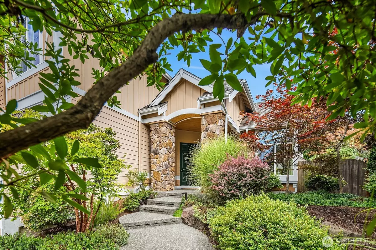Redmond, WA 98052,11710 157th AVE NE