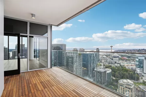 2010 Terry Avenue #4108, Seattle, WA 98121