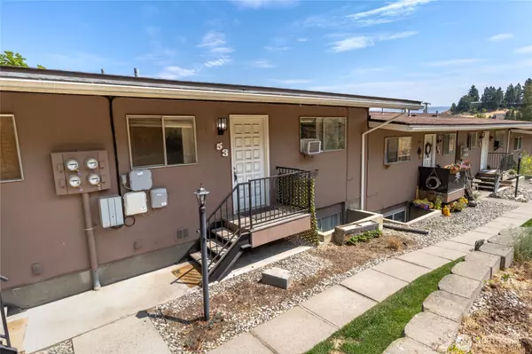 Wenatchee, WA 98801,1815 Number 2 Canyon RD #53