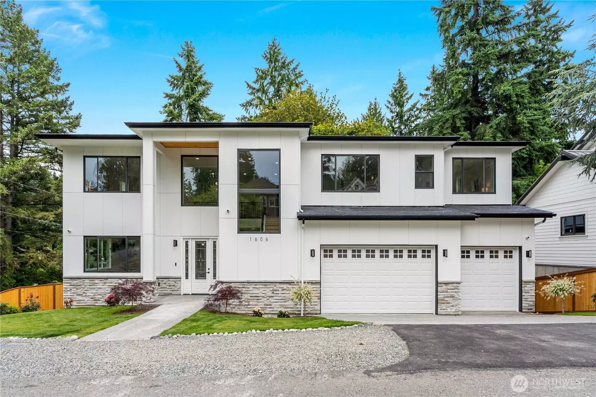 Bellevue, WA 98004,1606 106th Ave SE