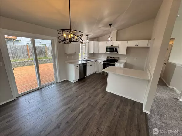 Spanaway, WA 98387,20116 85th Avenue Ct E