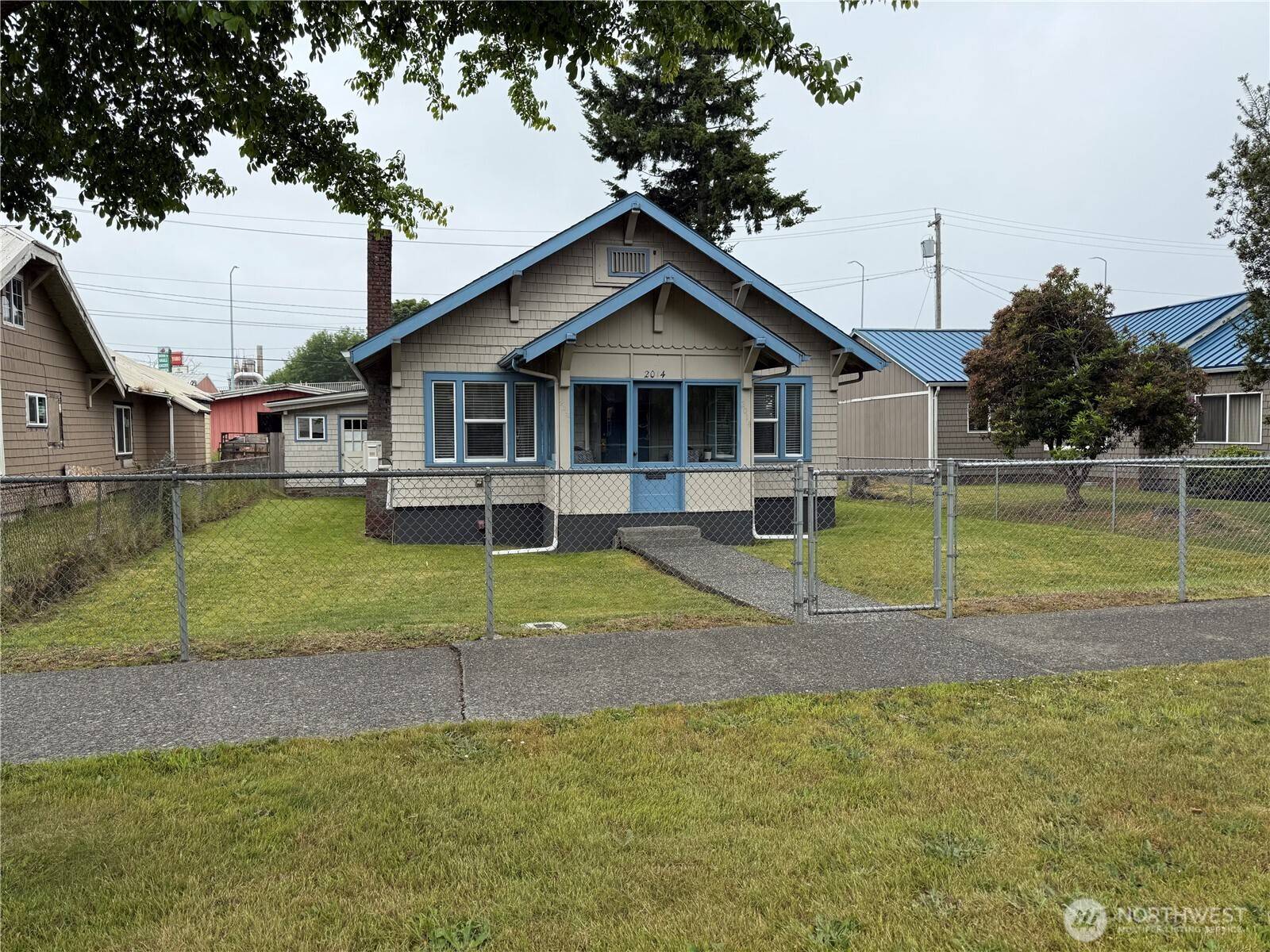 2014 Sumner AVE, Hoquiam, WA 98550