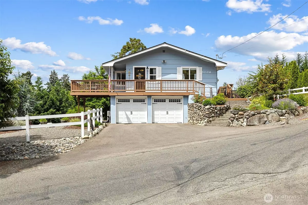 Edgewood, WA 98372,5206 Monta Vista DR E