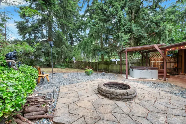 Puyallup, WA 98374,12902 E 122nd Avenue Ct E