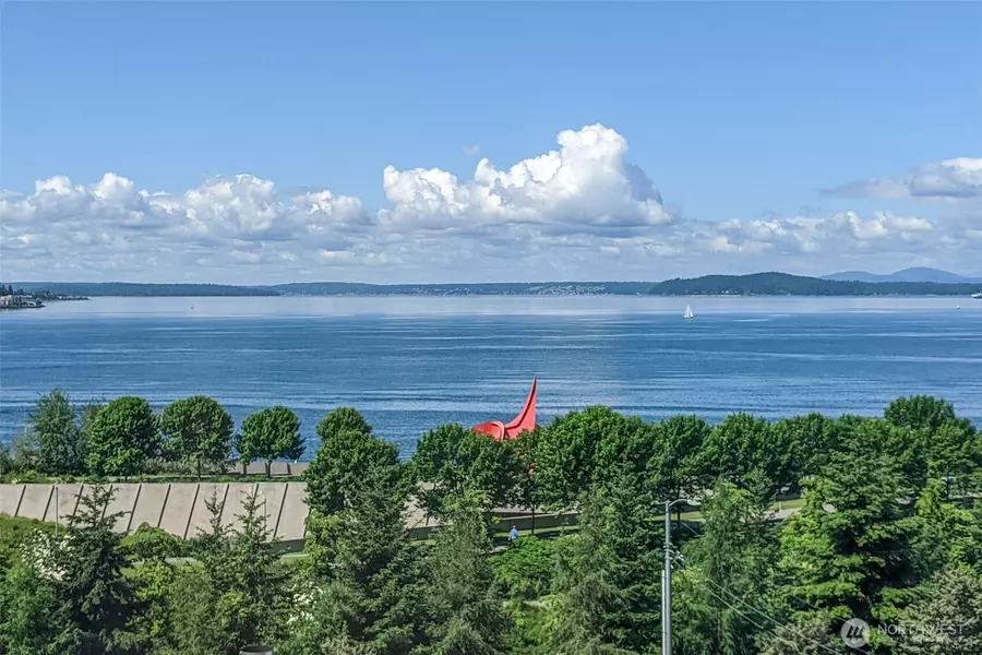 2929 1st  Ave #309, Seattle, WA 98121