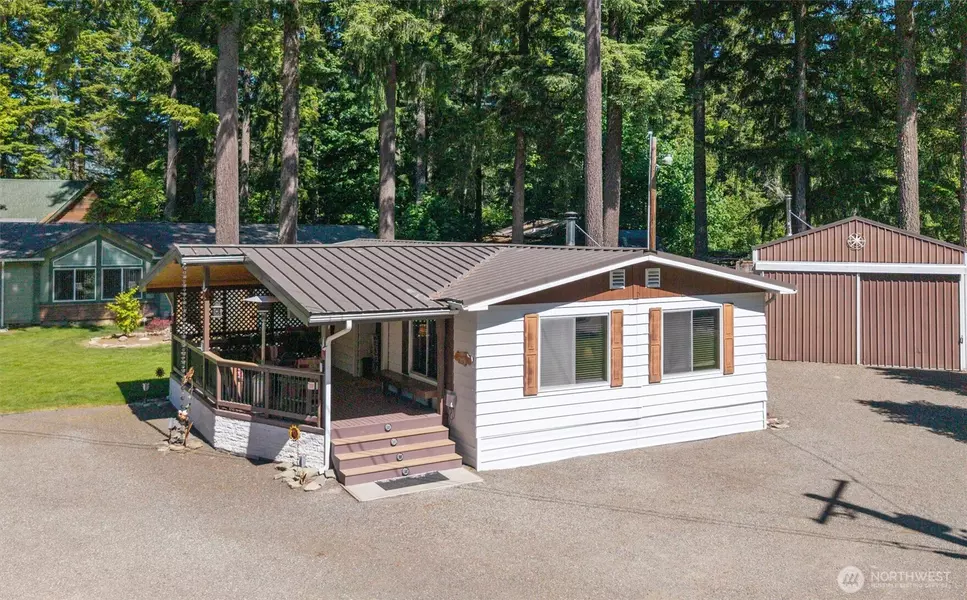 109 Mary LN, Packwood, WA 98361