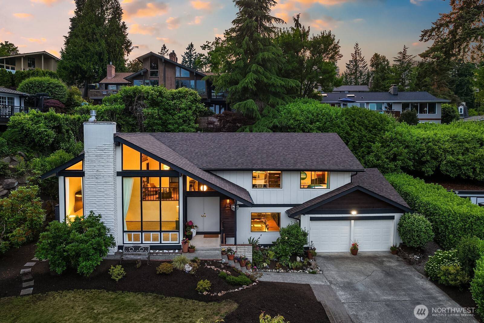 845 179th PL NE, Bellevue, WA 98008