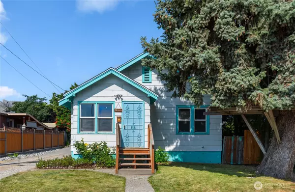 1004 S Chelan Ave, Wenatchee, WA 98801