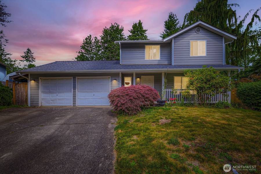 9806 6th PL SE, Lake Stevens, WA 98258