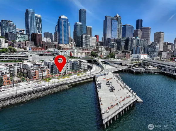 1900 Alaskan WAY #116, Seattle, WA 98121