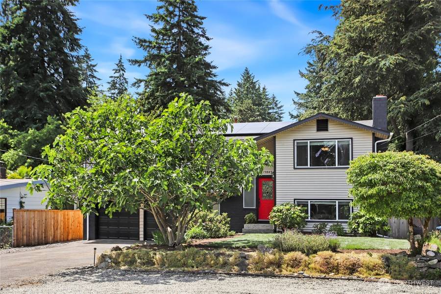 13045 28th AVE NE, Seattle, WA 98125