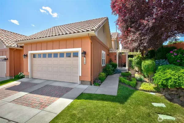 Yakima, WA 98908,3610 Messina DR
