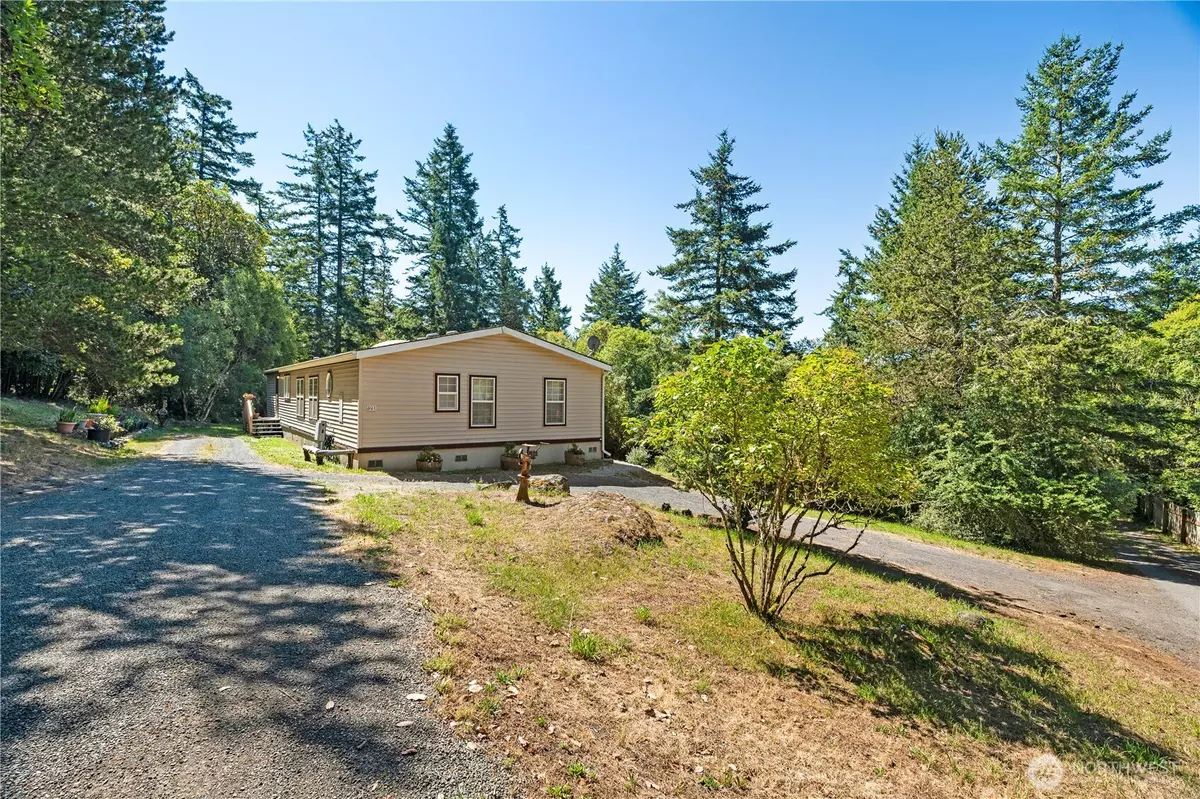 Friday Harbor, WA 98250,301 Salmonberry LN