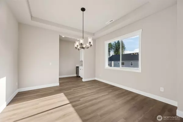 Lake Stevens, WA 98258,13620 100th ST NE #211