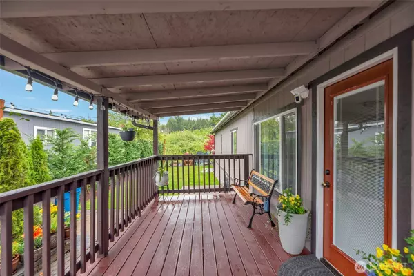 Black Diamond, WA 98010,31108 3rd AVE #330