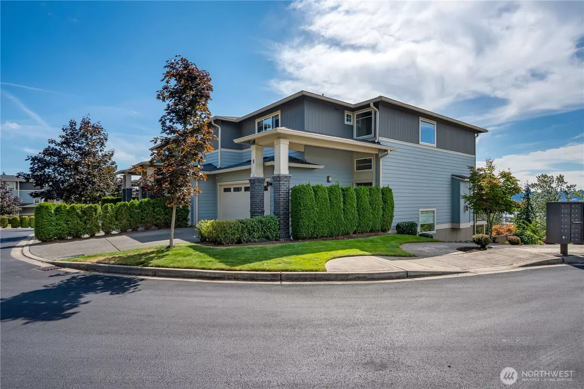 Kent, WA 98031,20509 93rd PL S #5