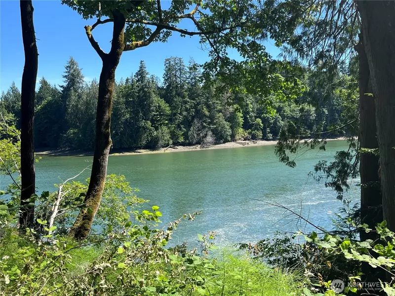 407 SE Allen RD, Shelton, WA 98584