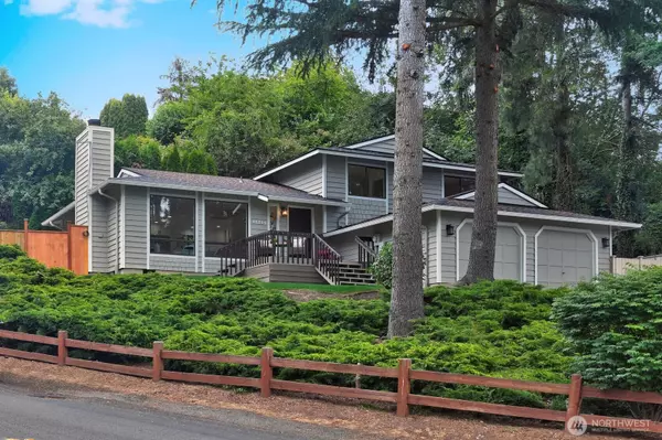 11214 80th AVE NE, Kirkland, WA 98034