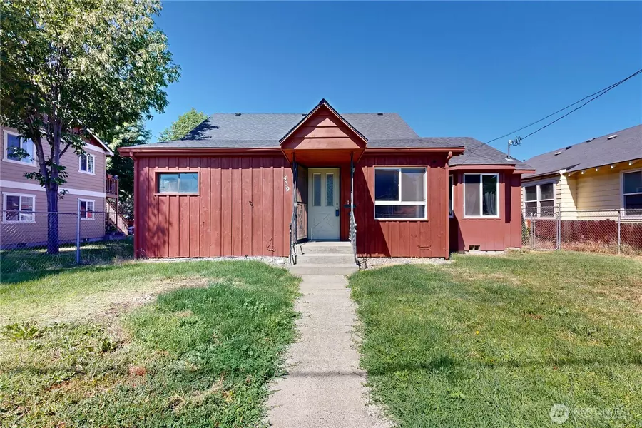 439 N 5th ST, Walla Walla, WA 99362