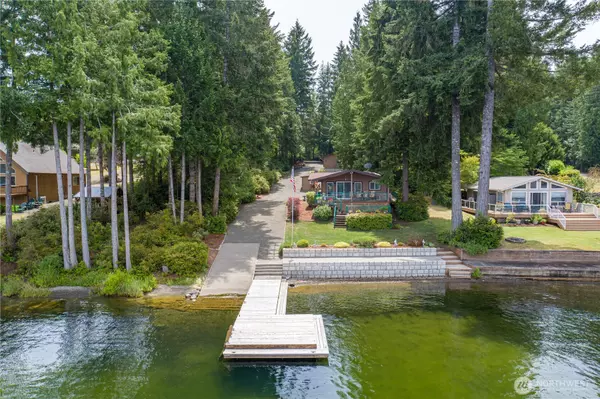 1680 E Mason Lake DR S, Grapeview, WA 98546