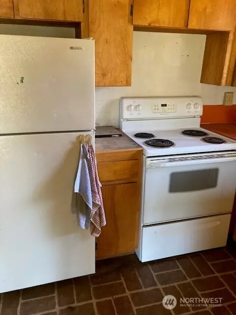 Hoodsport, WA 98548,130 N Fairway DR W