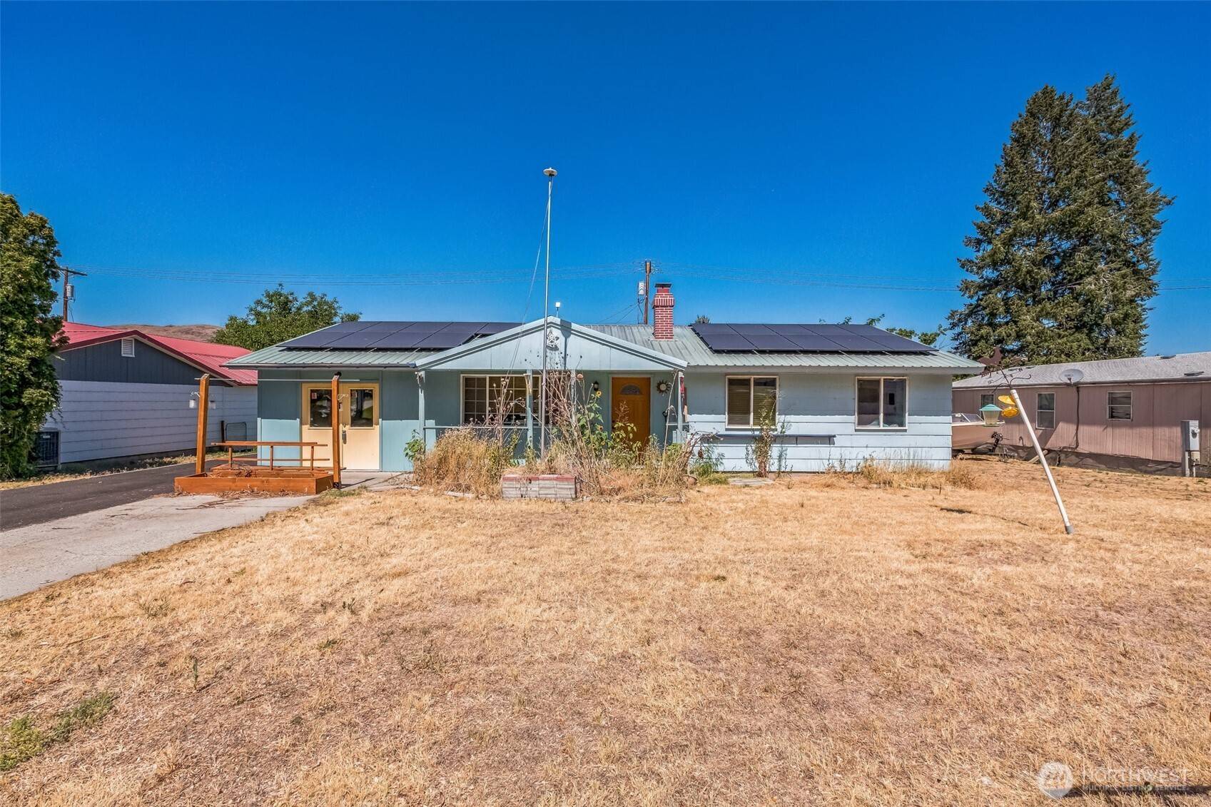 1124 Camas ST, Coulee Dam, WA 99116