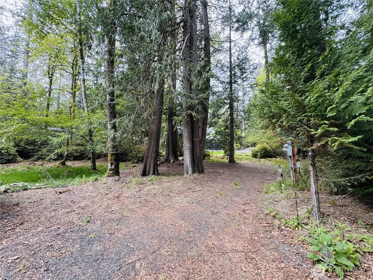 Shelton, WA 98584,441 E Pointes DR E