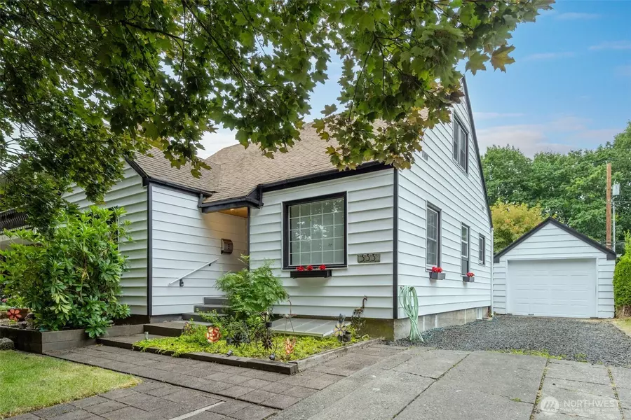 1333 21st AVE, Longview, WA 98632