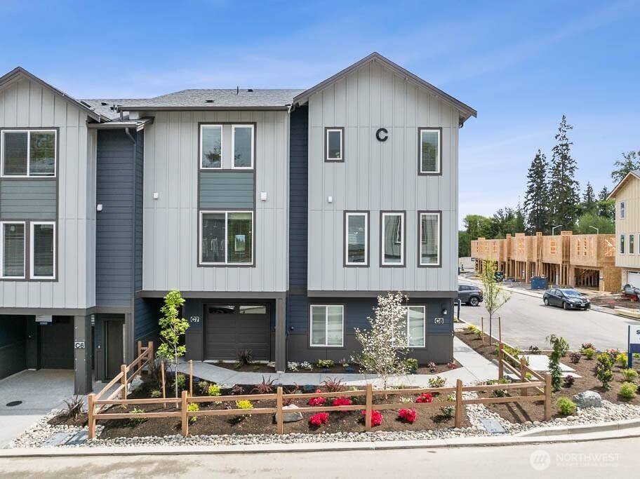 14707 87th AVE SE #V2, Snohomish, WA 98296