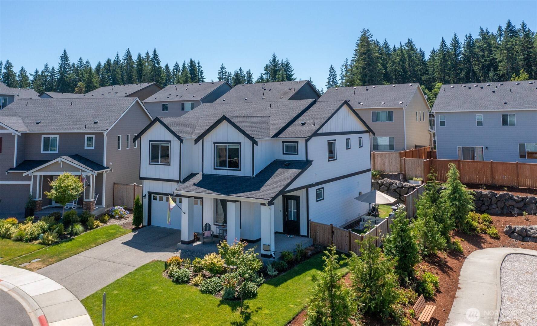 925 Thrush CT SE, Port Orchard, WA 98366
