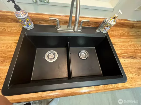 Olympia, WA 98501,3700 14th AVE SE #14