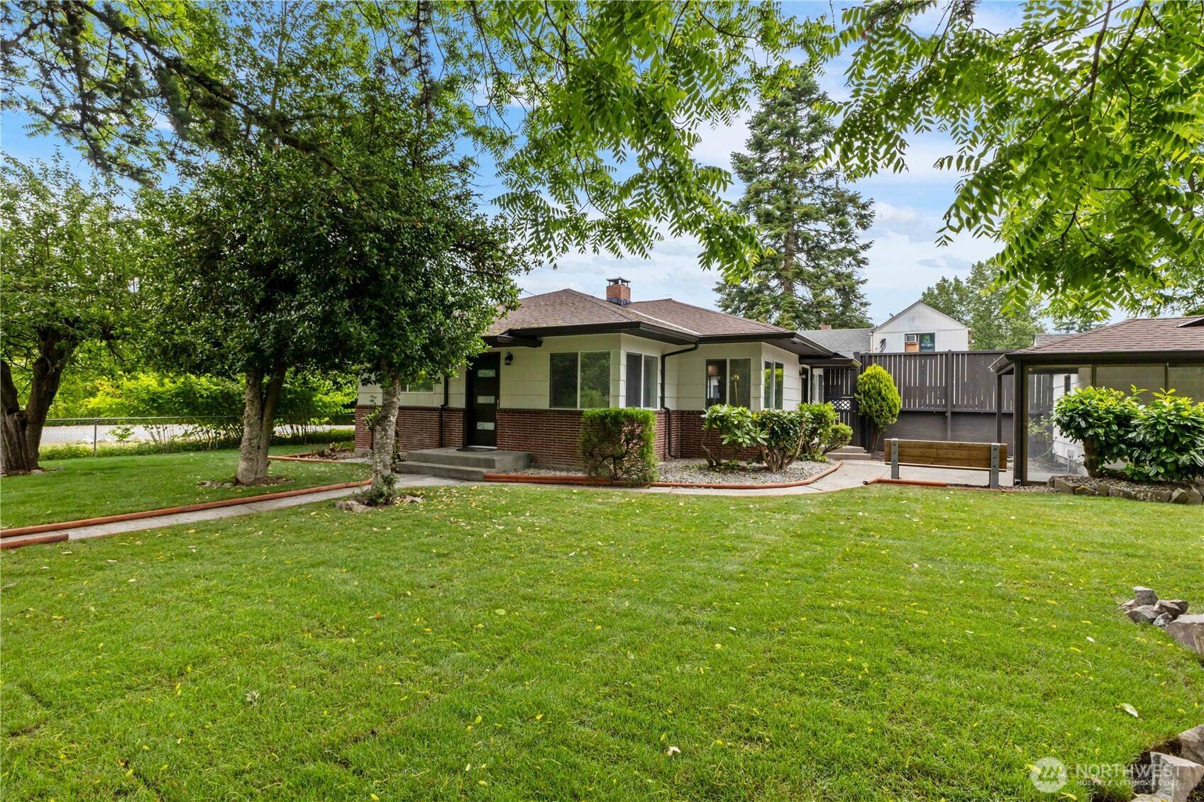 10303 40th AVE E, Tacoma, WA 98446