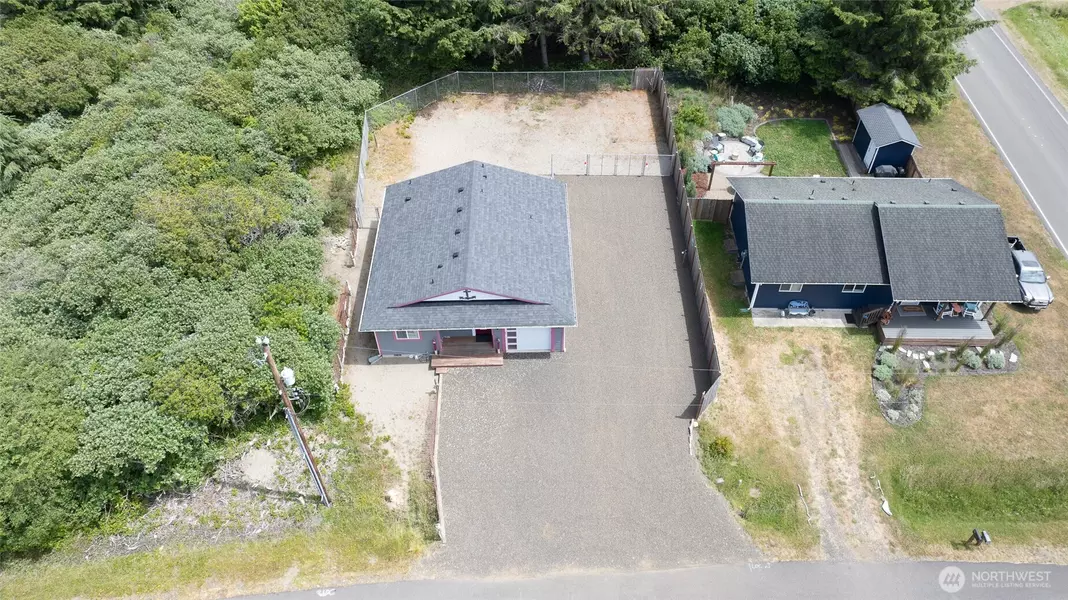 280 Captains CT SW, Ocean Shores, WA 98569