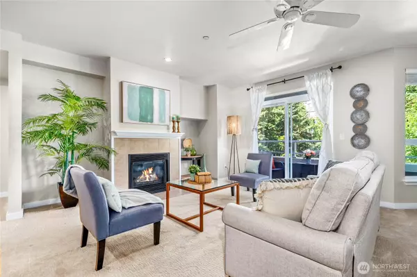 925 110th AVE NE #406, Bellevue, WA 98004