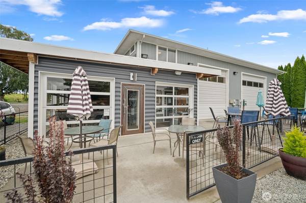 17406 State Route 536, Mount Vernon, WA 98273