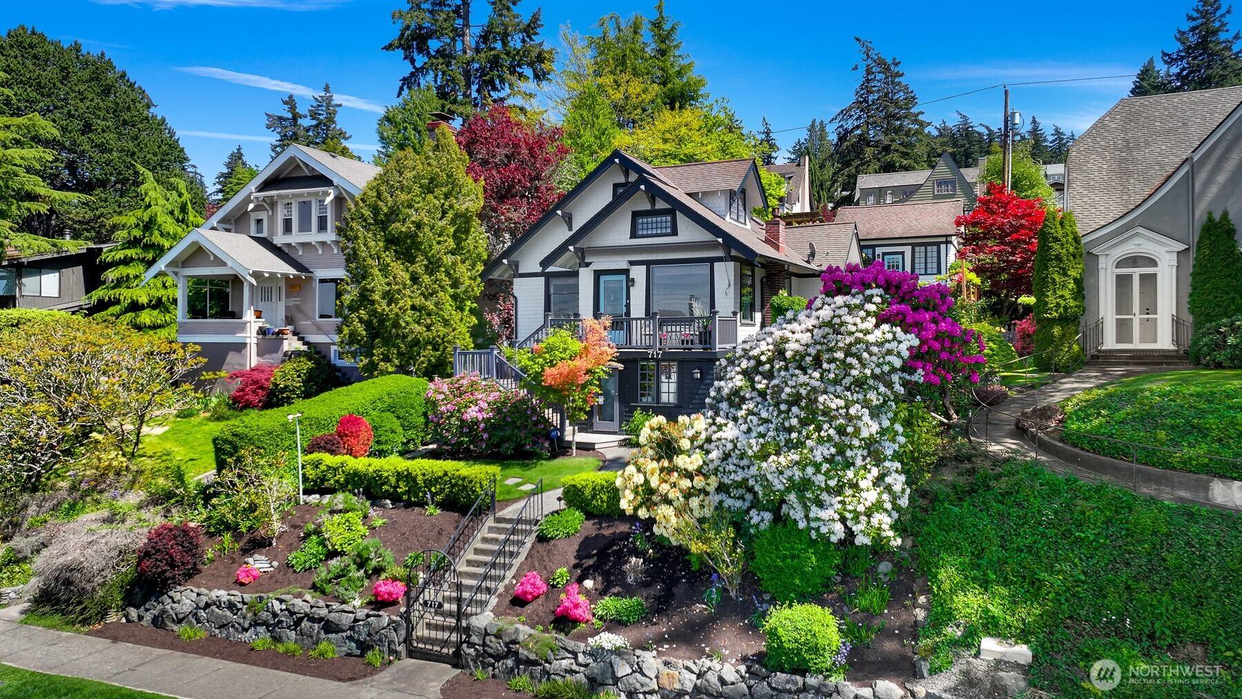 717 15th ST, Bellingham, WA 98225
