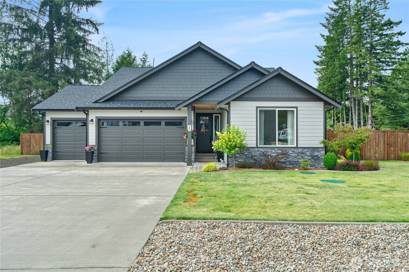 10 Coyote RD, Montesano, WA 98563