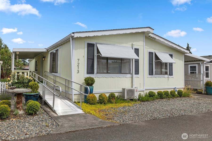 7213 17th AVE E #15, Tacoma, WA 98404