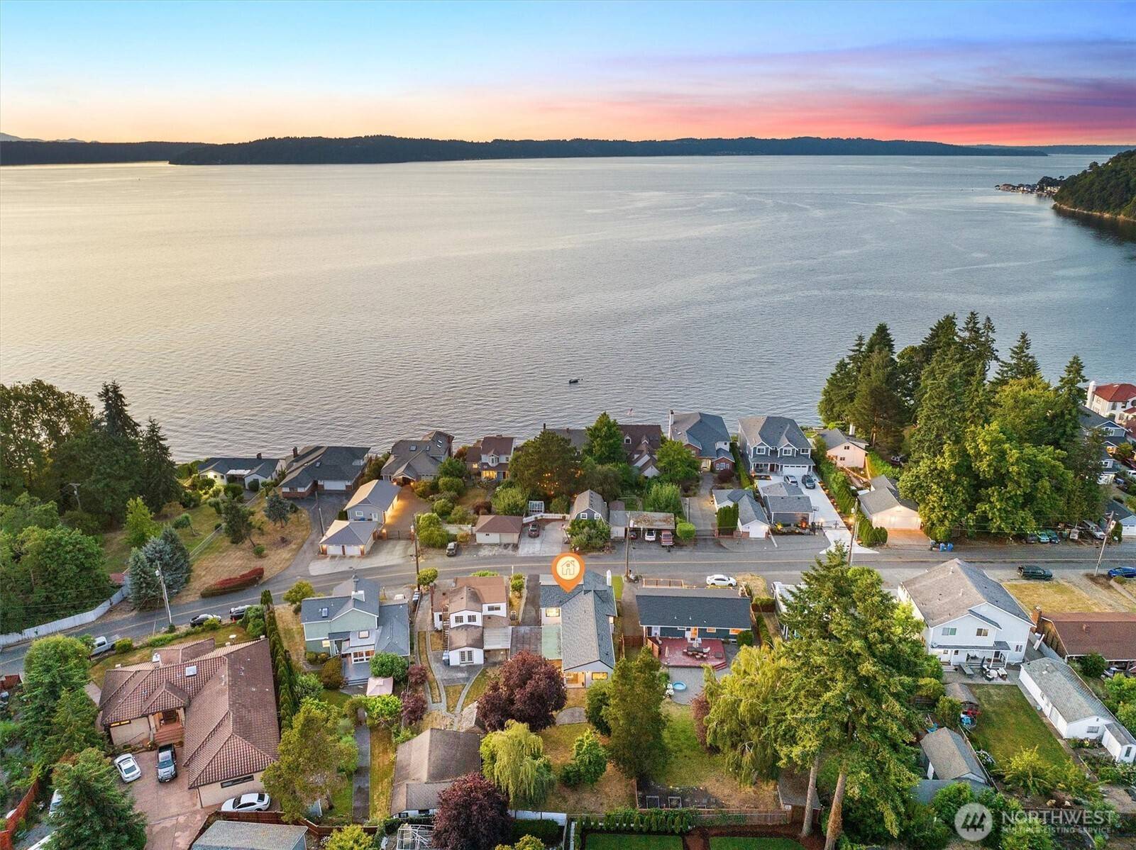 5327 Hyada BLVD NE, Tacoma, WA 98422