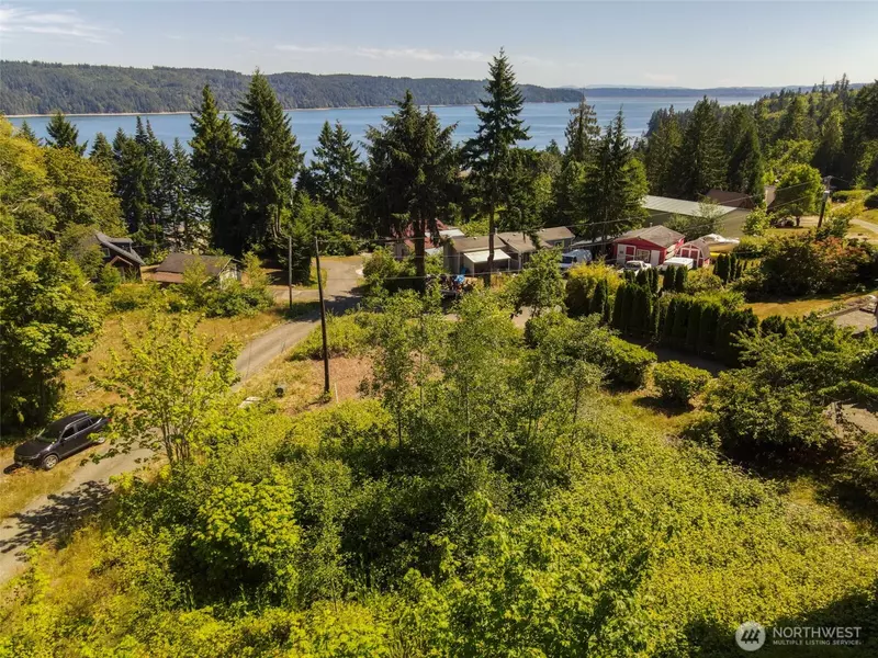 0 N Vi Ken LN, Hoodsport, WA 98548