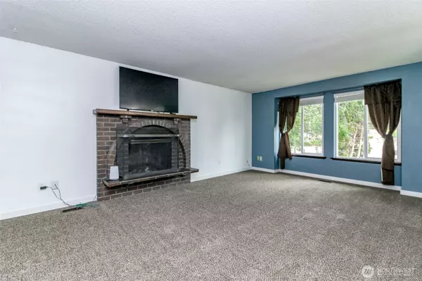 Tacoma, WA 98444,416 142nd Street Ct S