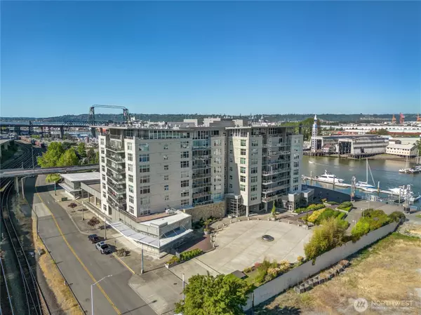 Tacoma, WA 98402,1515 Dock ST #306