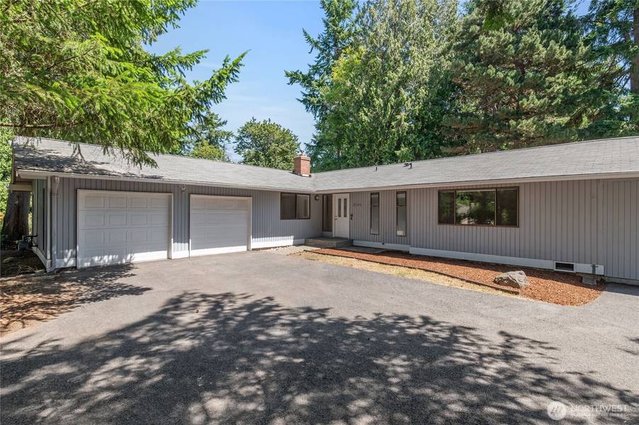 3544 NE Quinault DR, Bremerton, WA 98311