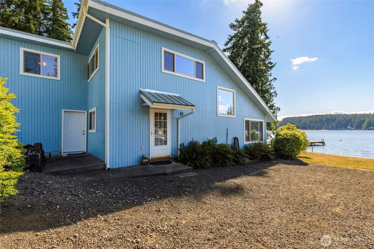 Grapeview, WA 98546,1171 E Mason Lake DR E