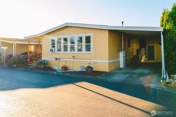 Auburn, WA 98002,3611 I ST NE #236