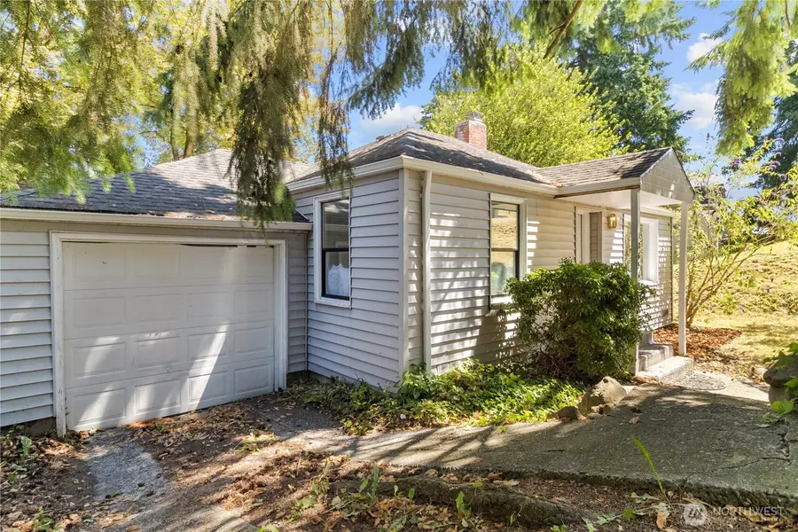 12656 74th PL S, Seattle, WA 98178