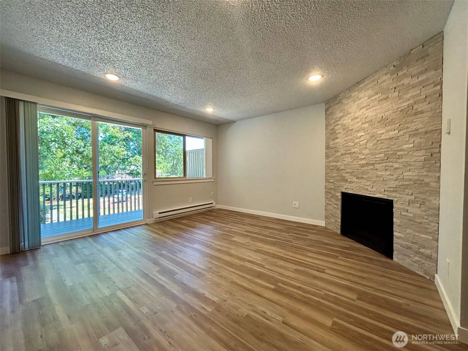 9623 S 248 ST #D4, Kent, WA 98030