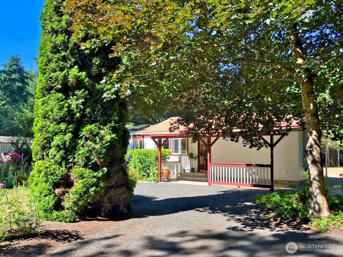 85 Plum AVE, Chimacum, WA 98325